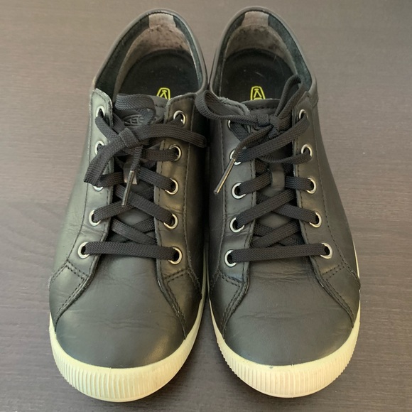 Keen Lorelai Sneakers - Picture 3 of 11